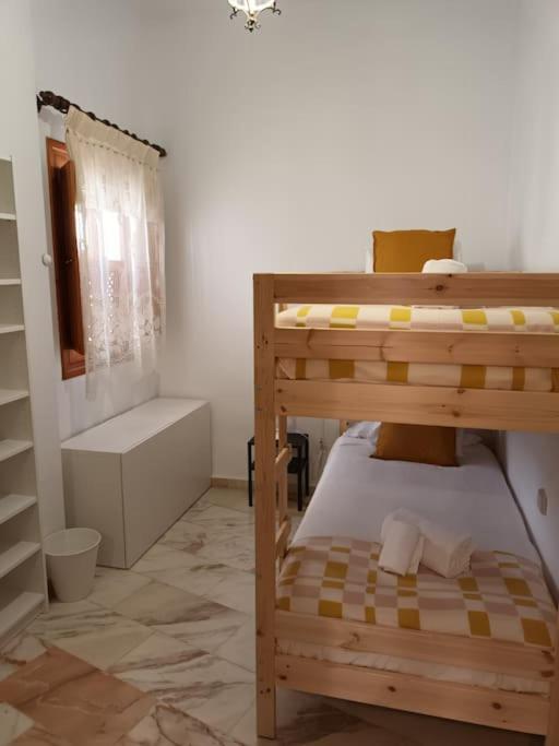 Apartamento Puerta Real Севілья Екстер'єр фото